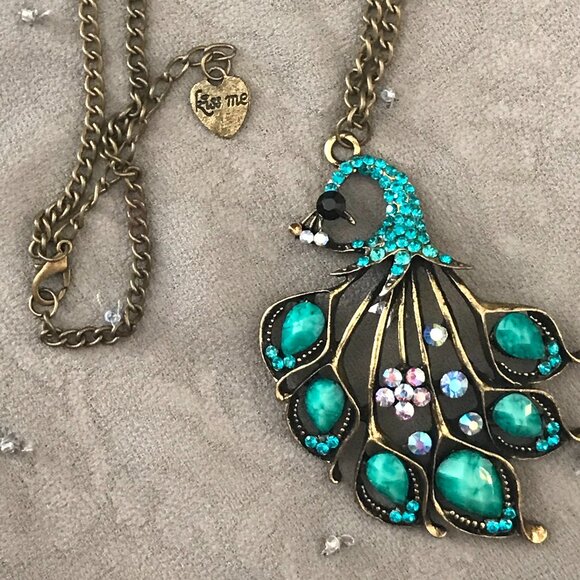 Kiss Me Turquoise Glitter Peacock 32'' Long Necklace - Picture 3 of 8